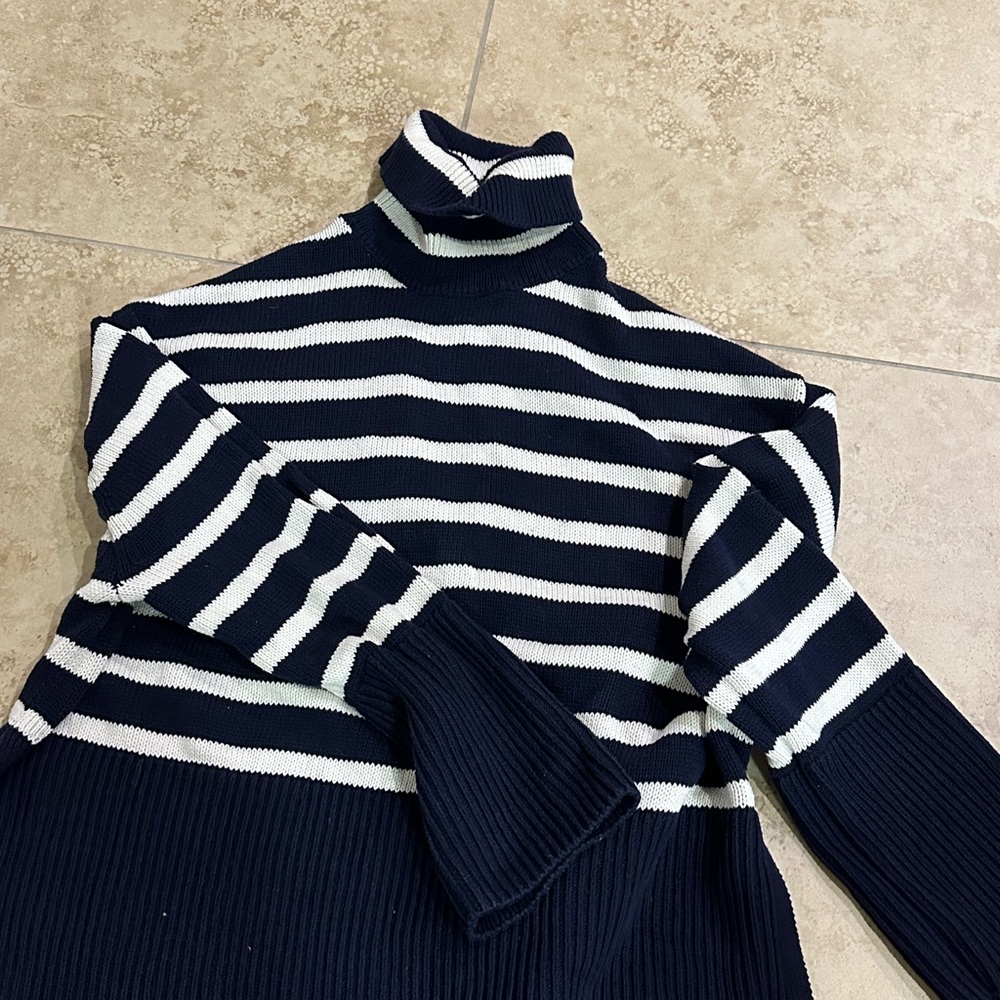 GAP Navy and White Striped Turtleneck Sweater